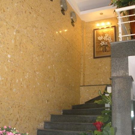 Mai Villa Hotel 3 Thai Ha Hanoi Exterior foto